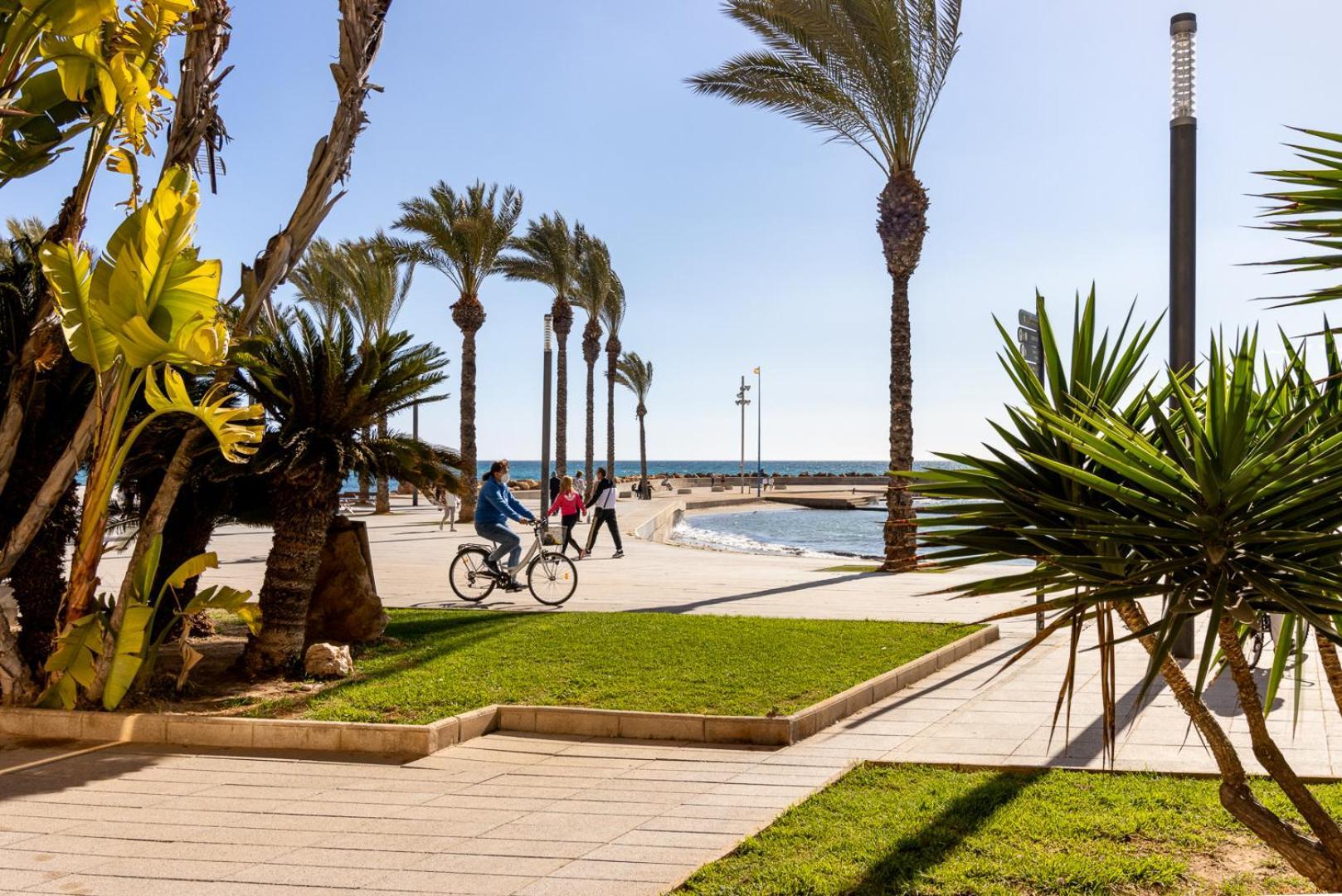 Calle Concordia 86, Two Bedroom Apartment, Up To 6 Guests, Near Del Cura Beach,Supermarket Mercadona And Central Bus Station Torrevieja Esterno foto