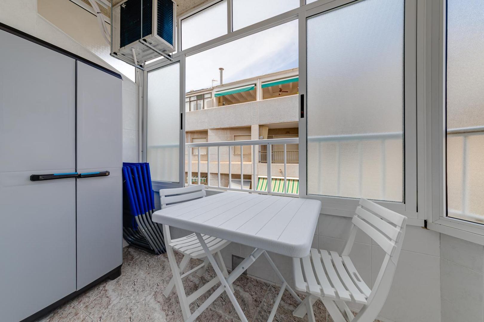 Calle Concordia 86, Two Bedroom Apartment, Up To 6 Guests, Near Del Cura Beach,Supermarket Mercadona And Central Bus Station Torrevieja Esterno foto